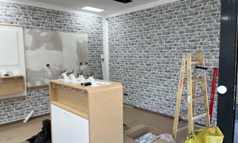 Michael Brunner, Mutter des Preisträgers, Maximilian Litsch, Bruder des Preisträgers, Elke Beneke, Gernot Nussbaumer © Rotary Club Hermagor