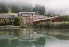 Wohltuend essen, schlafen, bilden © Neusacherhof