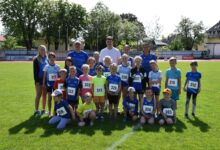 Das Team des LC Villach mit Betreuer © Martina Albel