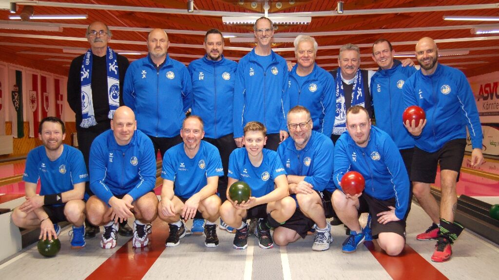 KSK Klagenfurt-Magdalensberg
Stehend von links: Ilija Lamesic, Josef Köstinger, BL-Kapitän Daniel Waldhauser, Günter Wiederin, Adolf Pichler, Günter Snieder sen. & jun. und Roman Leitner;
hockend: Martin Oberrauner, Andrej Lahovec, Dominik Konec, Rafael Waldhauser, Obmann Werner Rössler und Patrick Geier
 ©KSK Klagenfurt-Magdalensberg