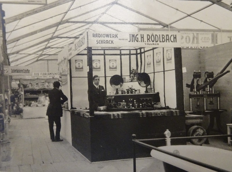 Aussteller auf der ÖWA. © Archiv und Museum der Stadt Villach