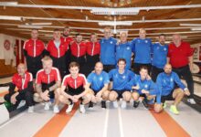 Gemeinschaftsfoto BBSV Wien, KSK Klagenfurt-Magdalensberg und der Int. Schiedsrichter Hans Jesenko (ganz rechts im Bild) © KSK Klagenfurt-Magdalensberg