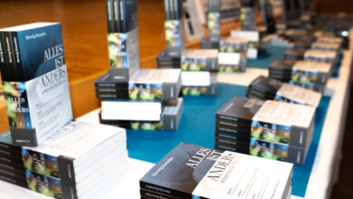 Herwig Ronacher, Alles ist anders - erkenne die Matrix, (c) creativomedia.gmbh - alfred santner