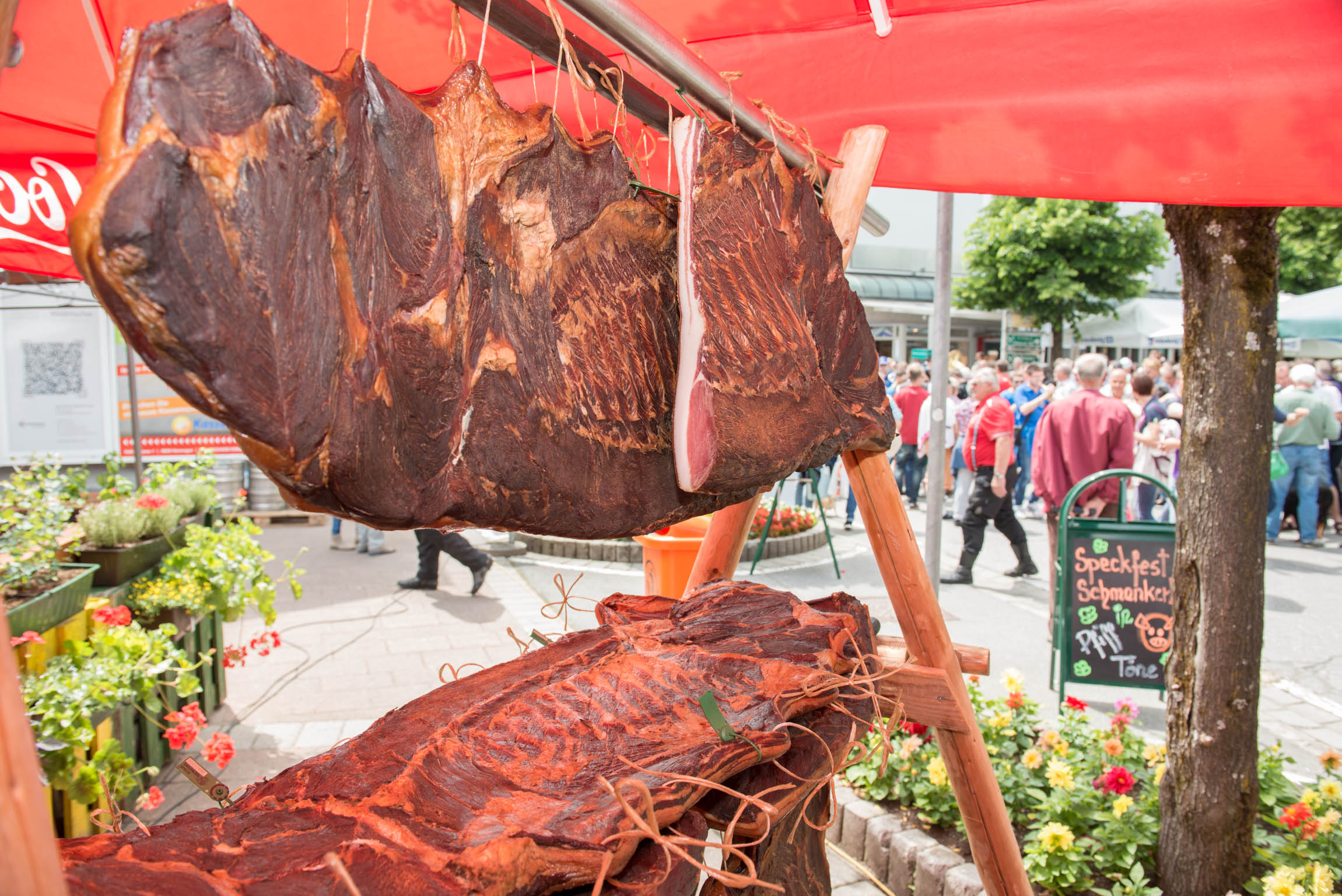 Gailtaler Speck g. g. A.- Seiten – Speckfest 2019 in Hermagor © creativomedia GmbH