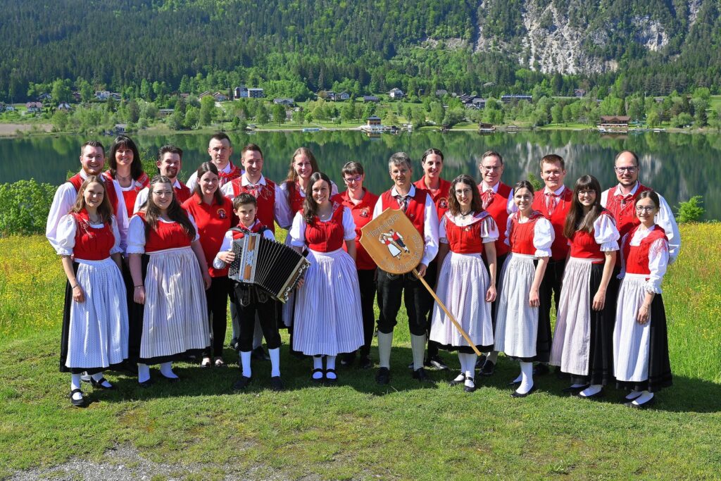 Volkstanzgruppe Hermagor (c) Hans Jost