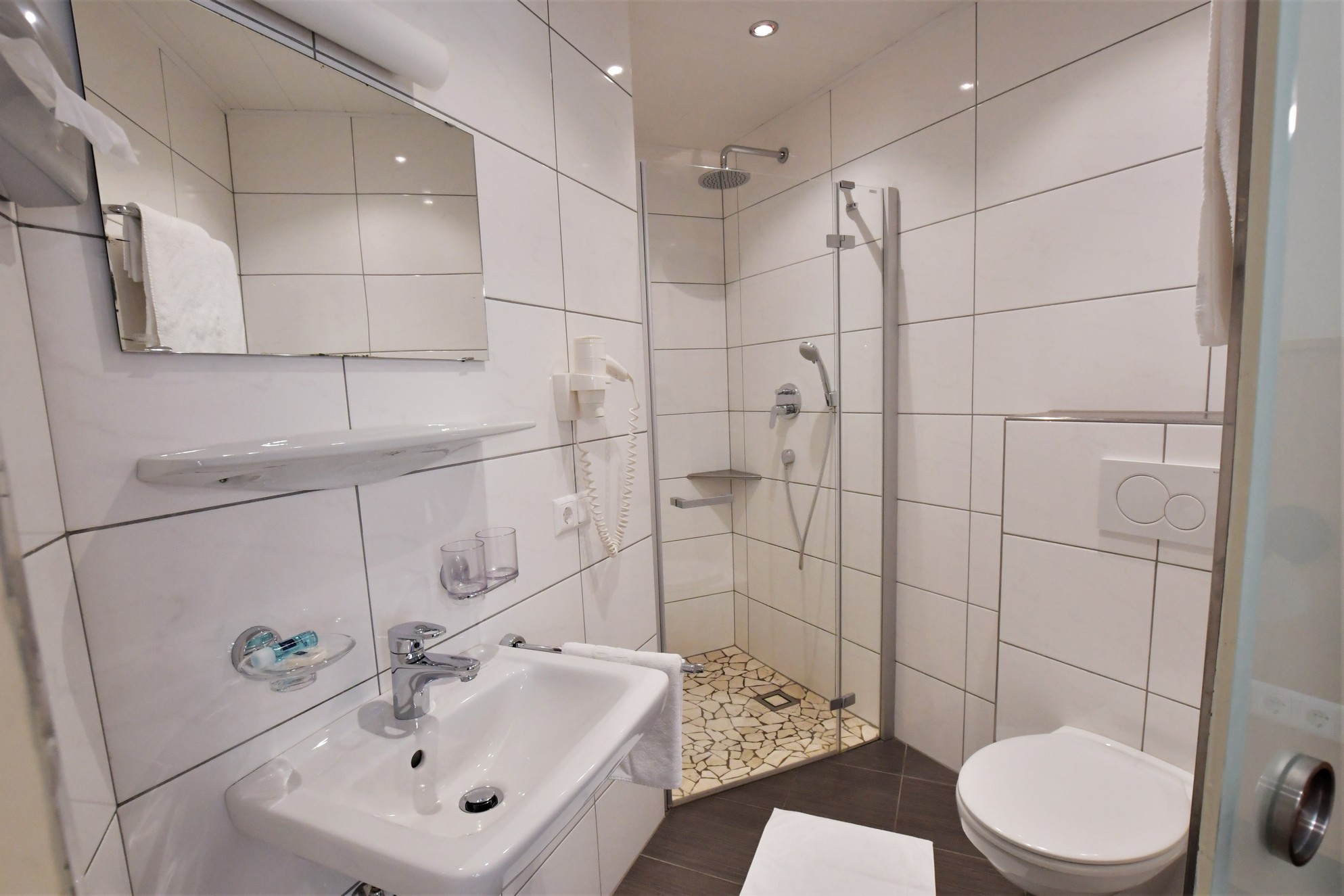 Modernes Bad © Gasthof Post