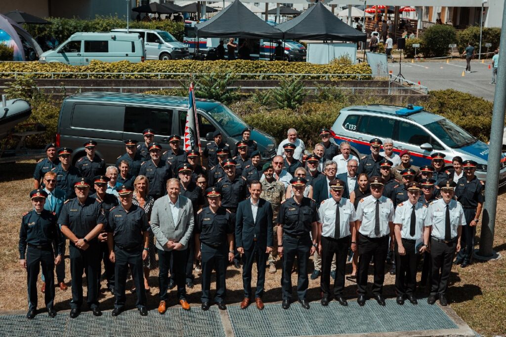 Die anwesenden Ehrengäste beim „Tag der Bundespolizei“ in der LPD Steiermark © LPD Stmk/Martinelli