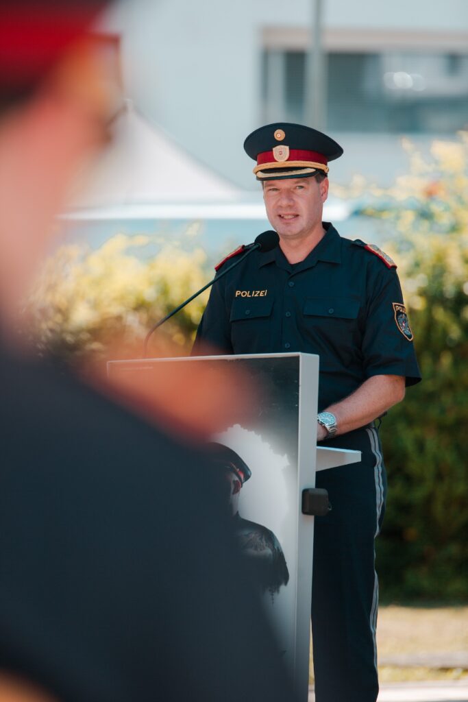 Landespolizeidirektor Gerald Ortner bei seiner Ansprache beim Festakt © LPD Stmk/Martinelli