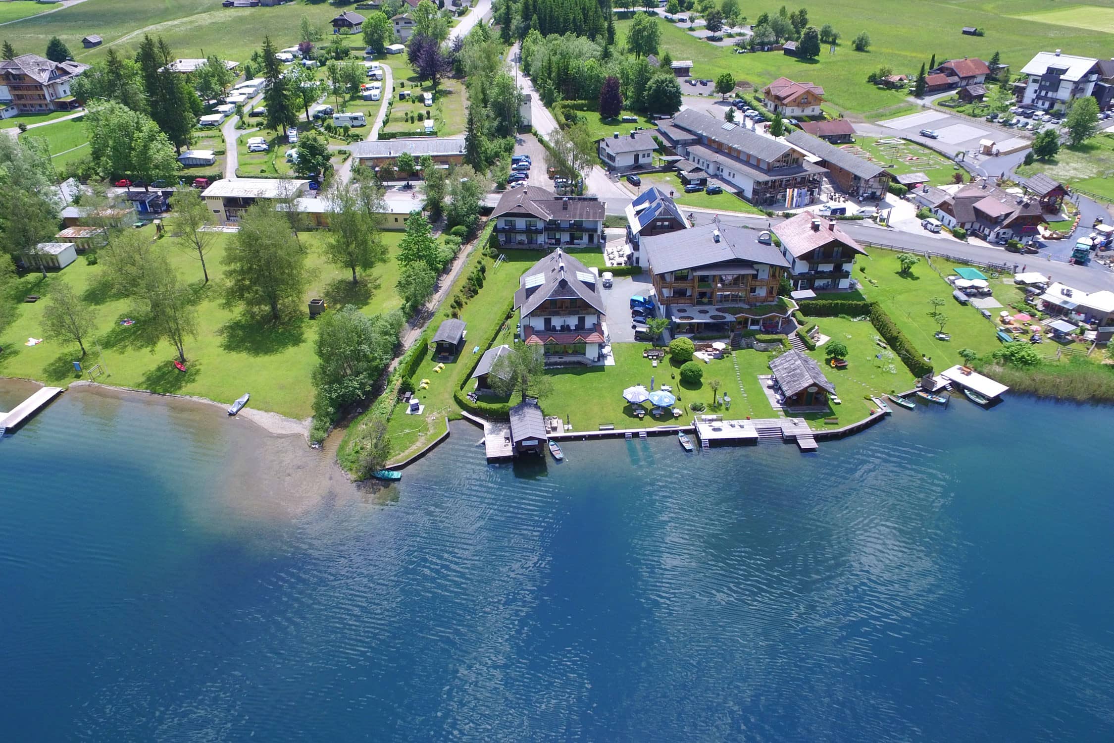 Weissensee Pension Seeheim Seezugang © Alfred Santner