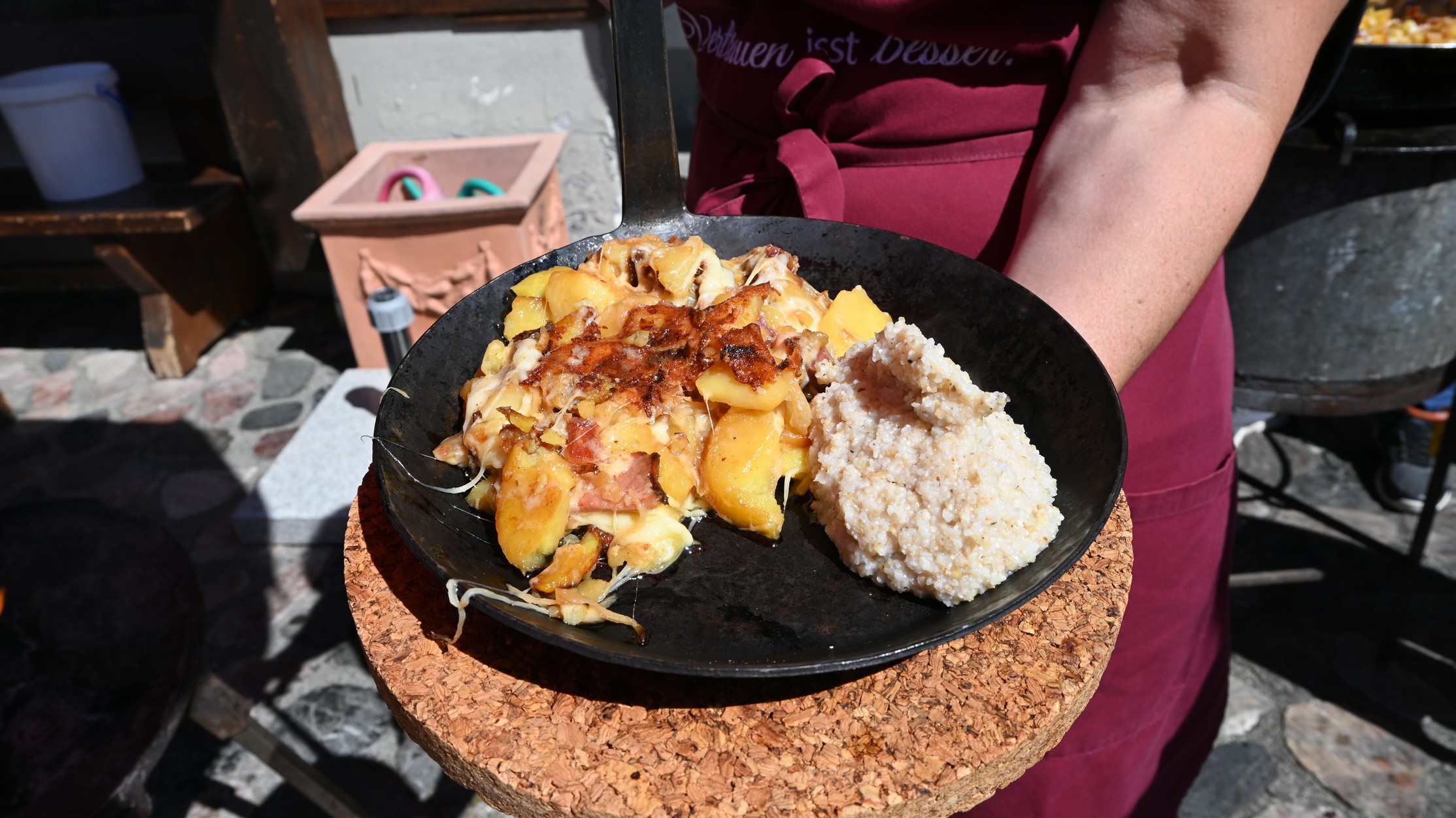 Frigga mit Polenta aus weißem Landmais © creativomedia GmbH