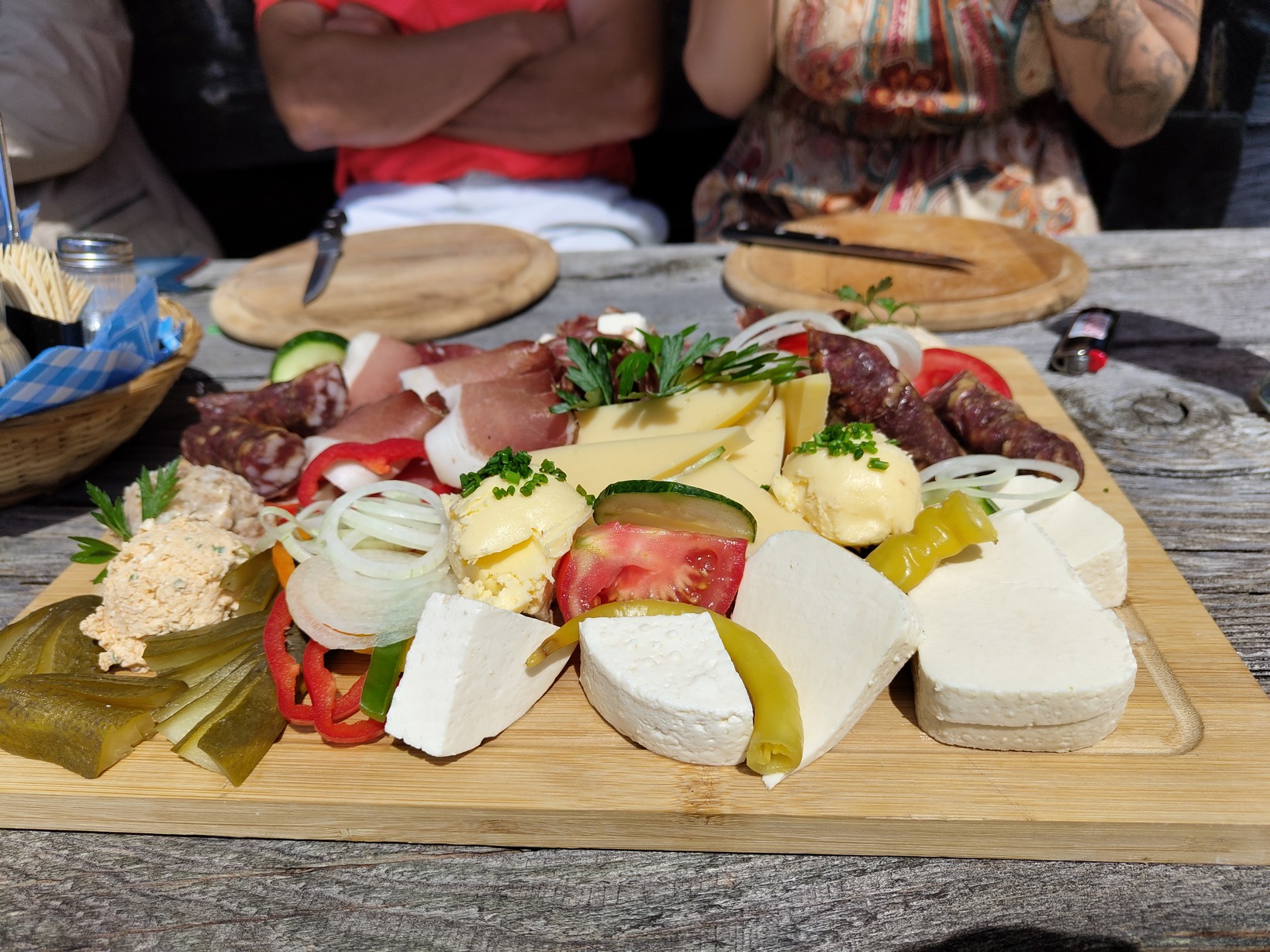 Almkäseanschnitt 2023 © creativomedia GmbH