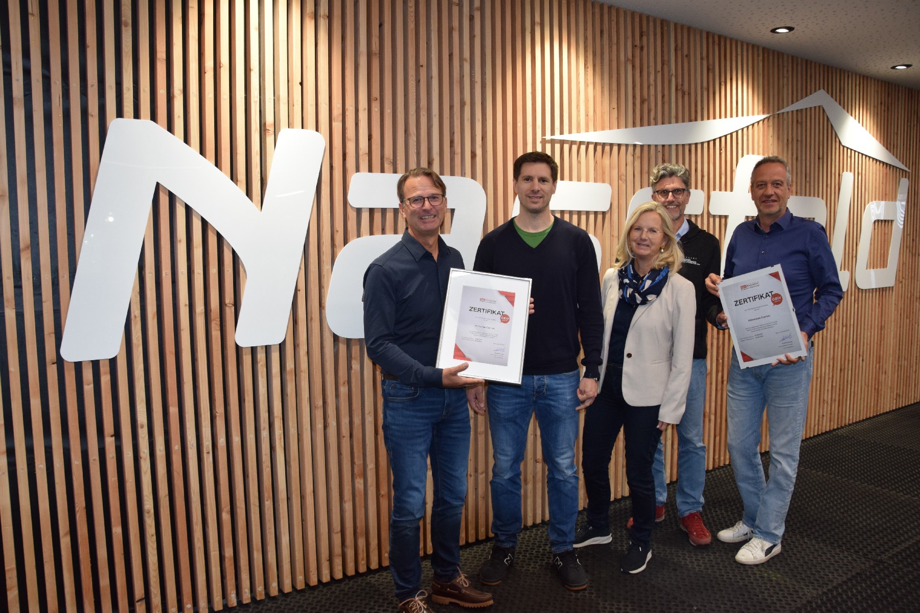 Gruppenfoto v.l.: Christian Krisper, Claus Beter, Christine Siegel-Kaiser, Robert Heuberger und Markus Brandstätter © Christopher-Puntigam