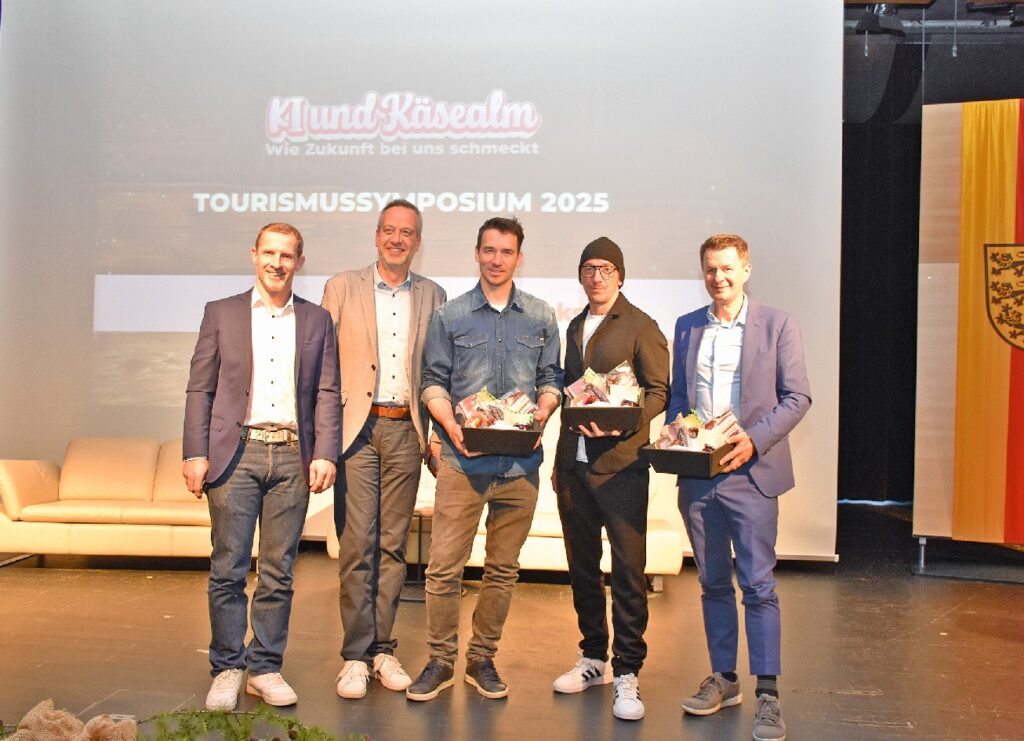 Gruppenfoto © nlw.at