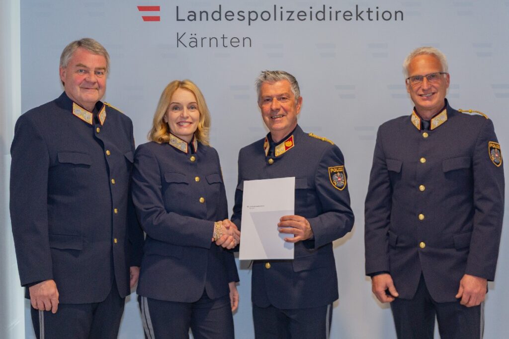Hofrat Markus Plazer, Landespolizeidirektorin Michaela Kohlweiß, Oberst Hans-Peter Mailänder, Generalmajor Arthur Lamprecht © Landespolizeidirektion Kärnten