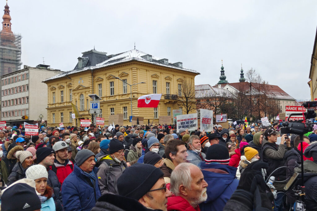 Demonstration in Klagenfurt, 12.000 Teilnehmer, 27.11.2021
