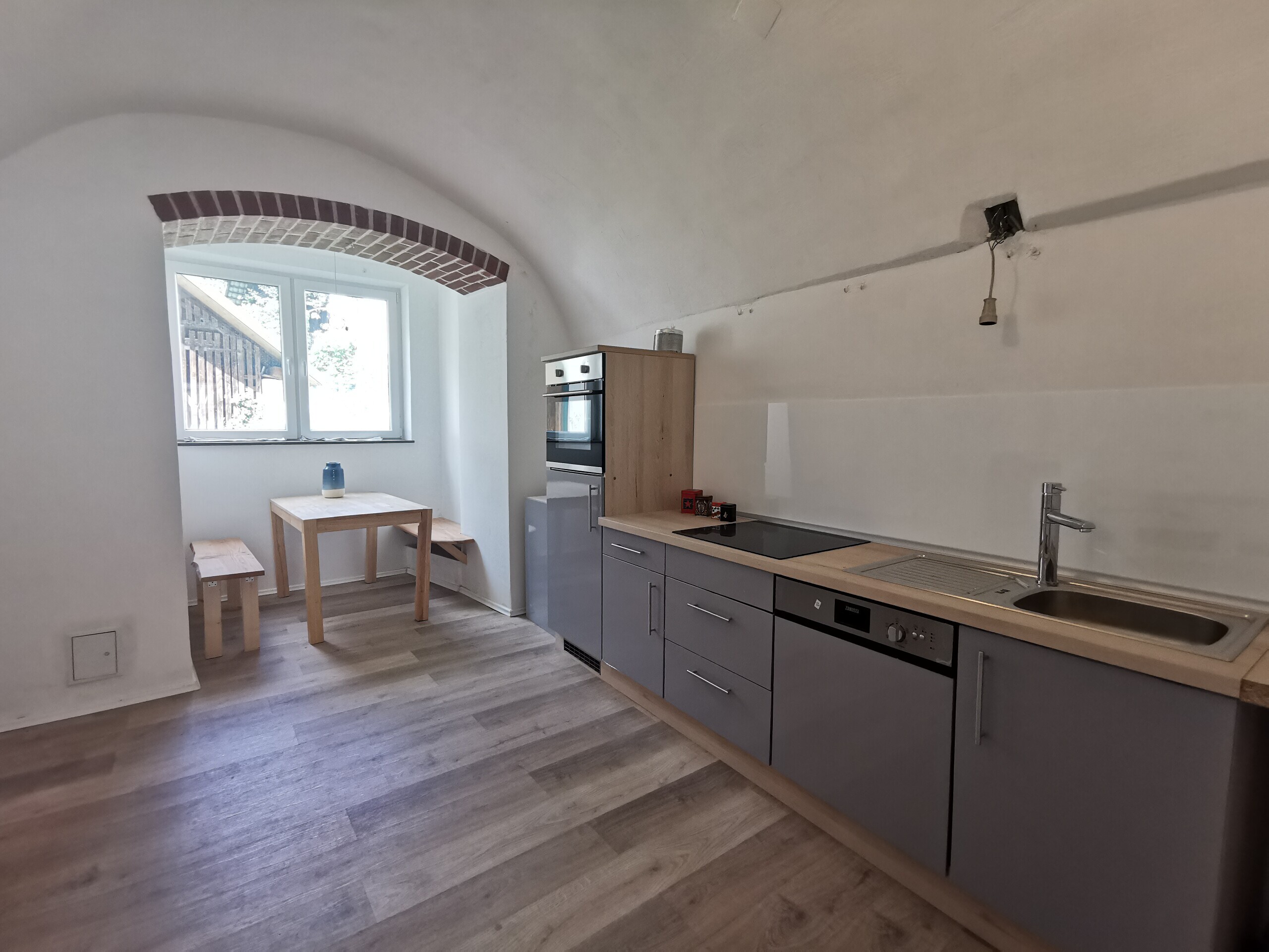 Küche mit Gewölbe © Cornelia Gasser/AVESTRA