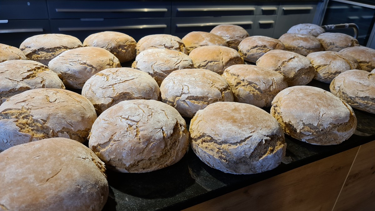 Frisches Gladerhof-Holzofen-Brot © Gladerhof