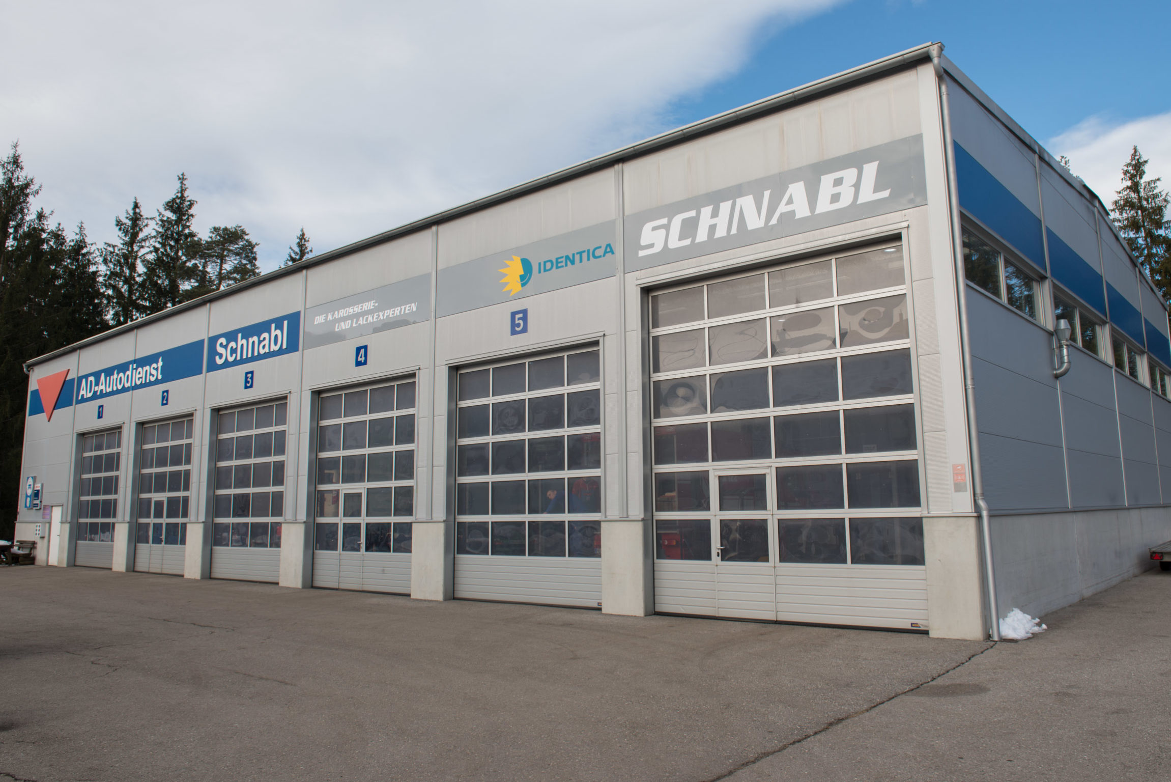 KFZ Schnabl in Nötsch, Michael Schnabl ihr KFZ Meister, Foto: © alfred santner