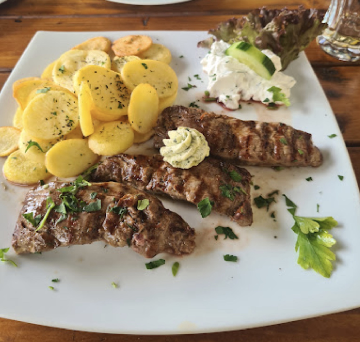 © Restaurant Ikaros