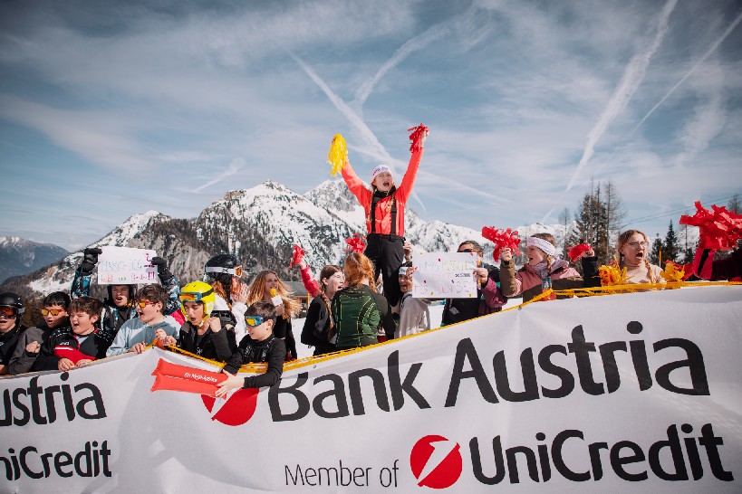 ÖBB S`COOL © splashline