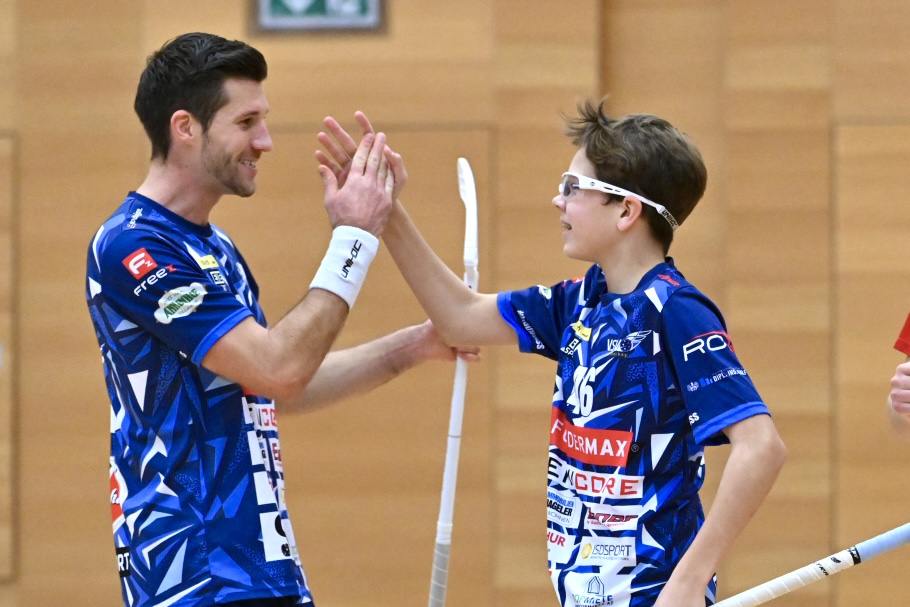 Schmid und Elias Kronig Fotos: Bernd Stefan