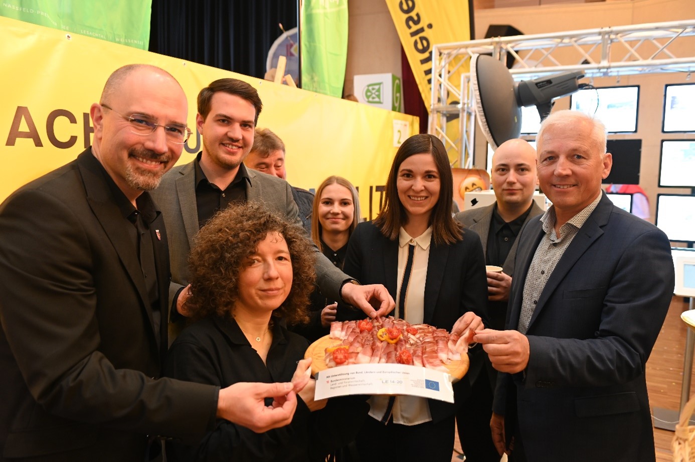 © creativomedia GmbH