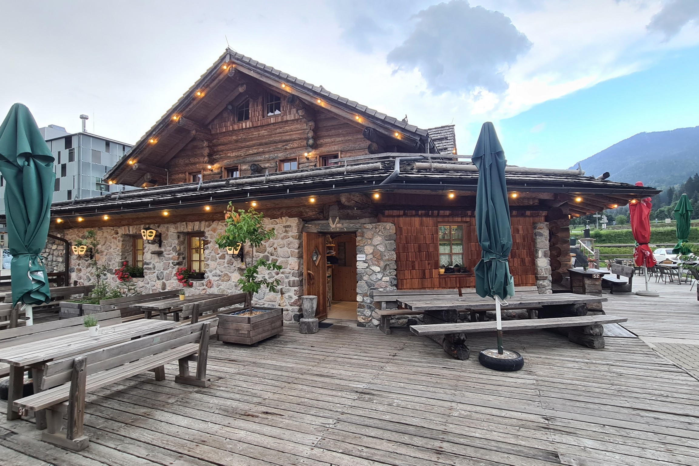 Abendromantik Bärenhütte Tröpolach in Kärnten © Alfred Santner creativomedia GmbH