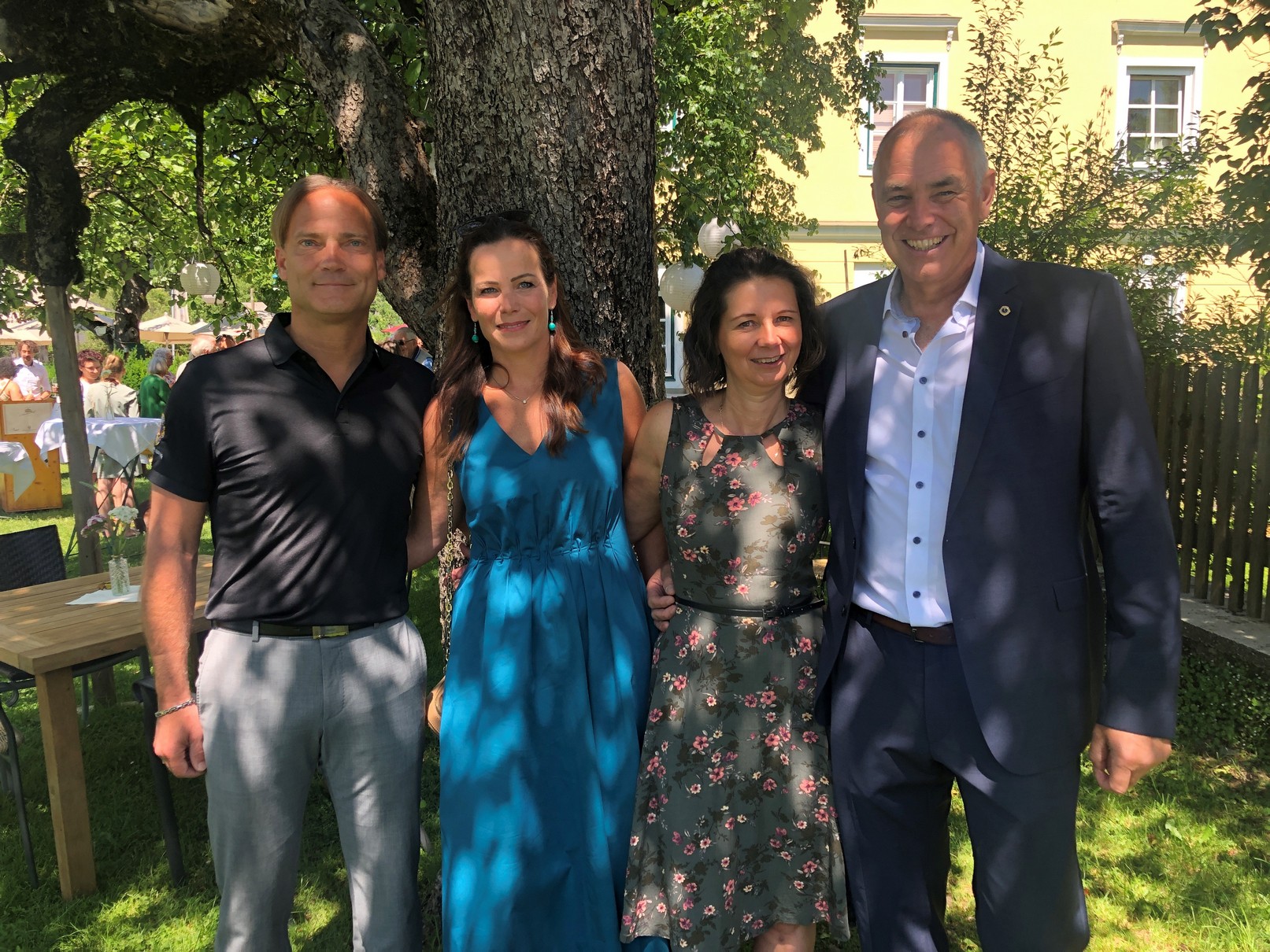 Präsidentenübergabe © Lionsclub, nlw.at